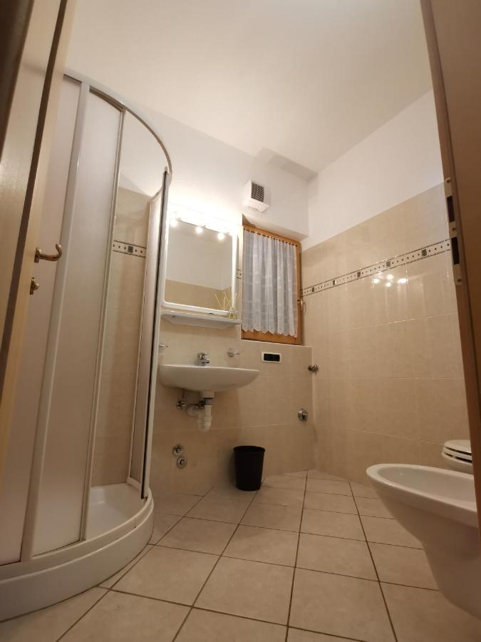 ליביניו Snowflake Apartment מראה חיצוני תמונה